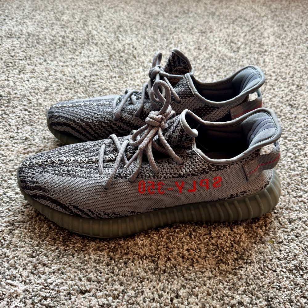 Yeezy Boost 350 V2 - Beluga 2.0 - 2017 - Lightly Worn